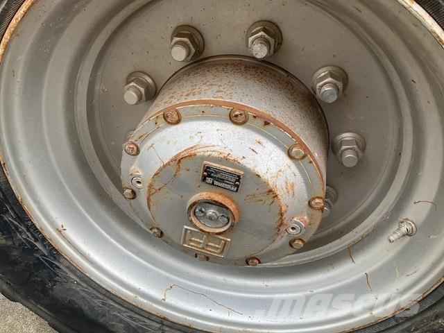 XCMG GTBZ32S ブームリフト　直伸型