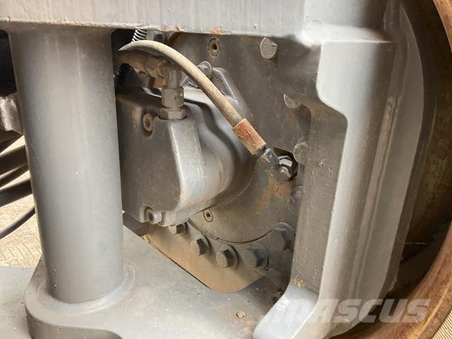 XCMG GTBZ32S ブームリフト　直伸型