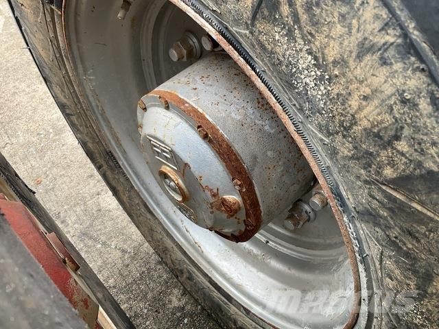 XCMG GTBZ32S ブームリフト　直伸型