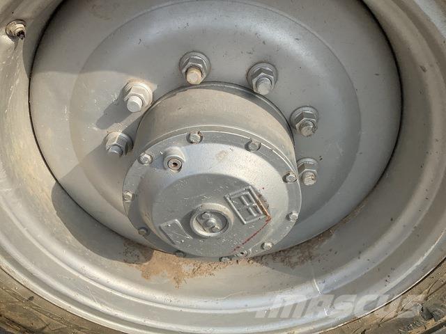 XCMG GTBZ38S ブームリフト　直伸型