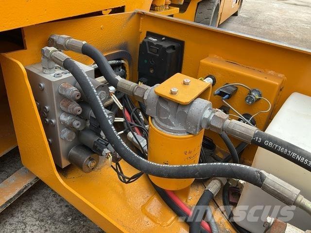 XCMG GTJZ1012 シザースリフト