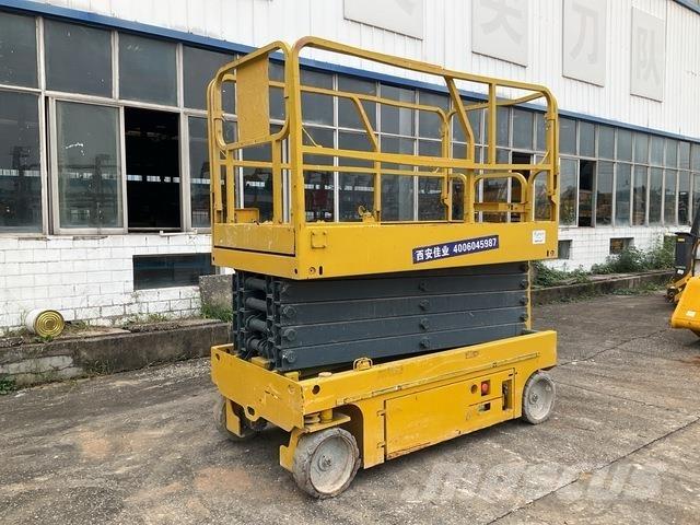 XCMG GTJZ1012 シザースリフト