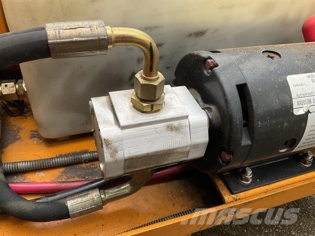 XCMG GTJZ1212 シザースリフト