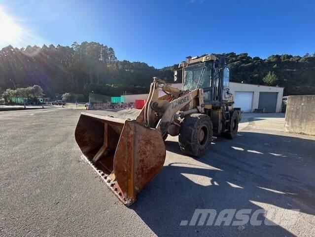XCMG LW300K ホイールローダー・タイヤショベル