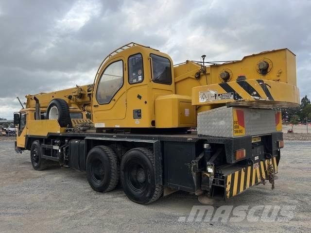 XCMG QY25K オールテレーンクレーン