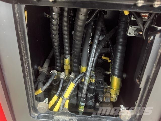 XCMG WF4014 テレスコーピックハンドラー
