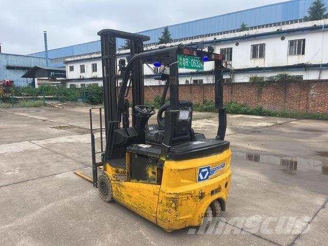 XCMG XCB-TW18 バッテリーフォークリフト