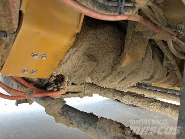XCMG XDR80TH アーティキュレート式ダンプトラック