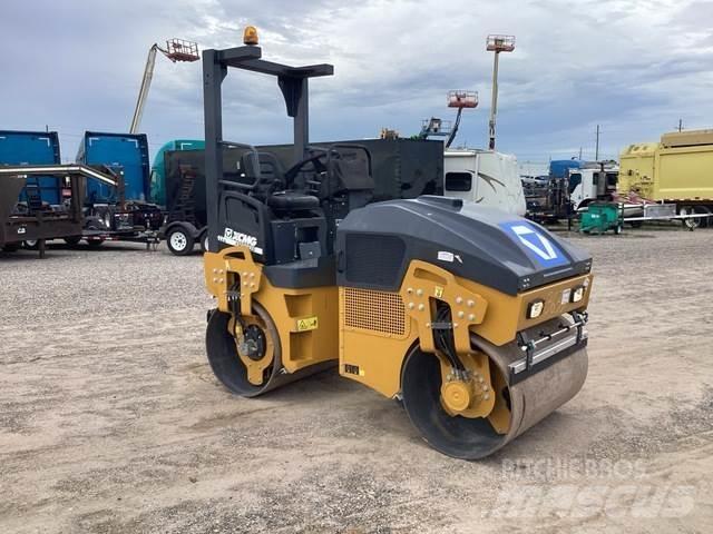 XCMG XMR303S タンデムローラ