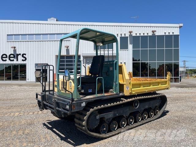 Yanmar C50R-3C サイト　ダンプ