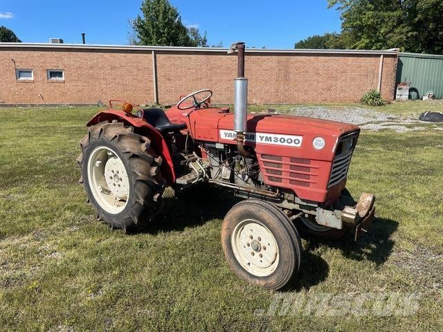 Yanmar YM3000 トラクター