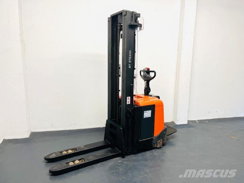 BT SPE160L ウォーキンフォークリフト