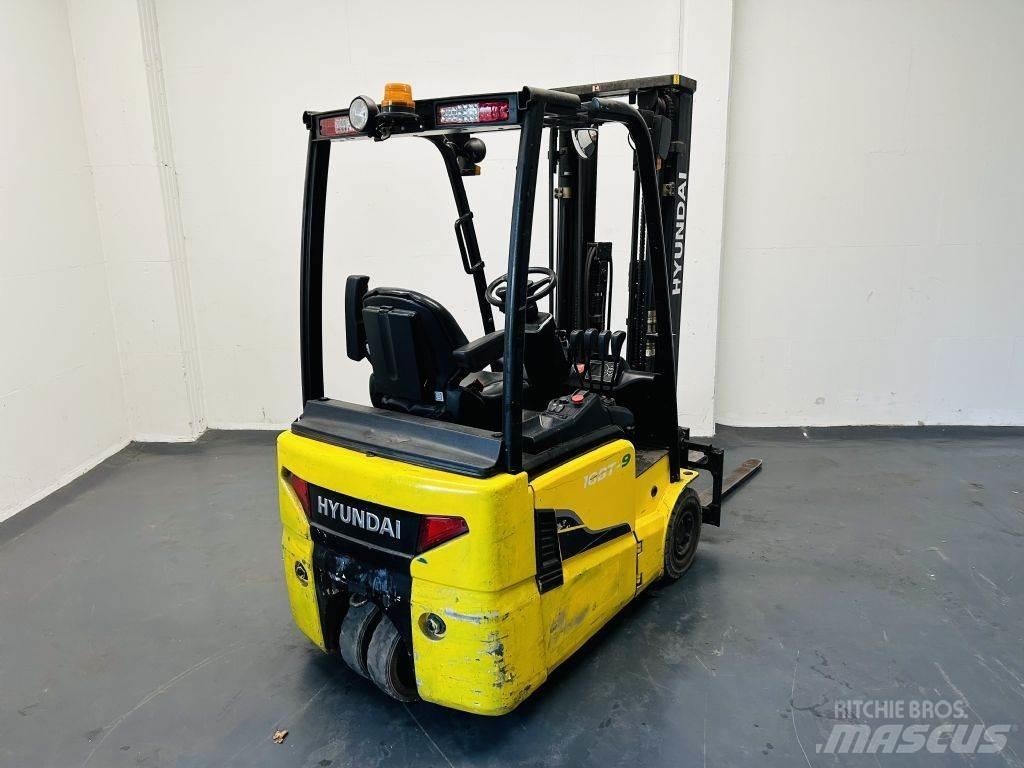 Hyundai 15BT-9 バッテリーフォークリフト