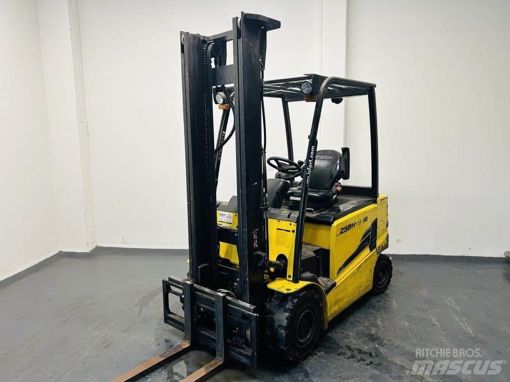 Hyundai 25BH-9 バッテリーフォークリフト