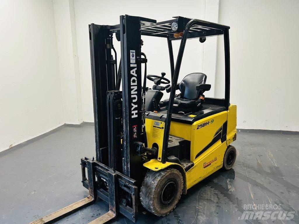 Hyundai 25BH-9 バッテリーフォークリフト