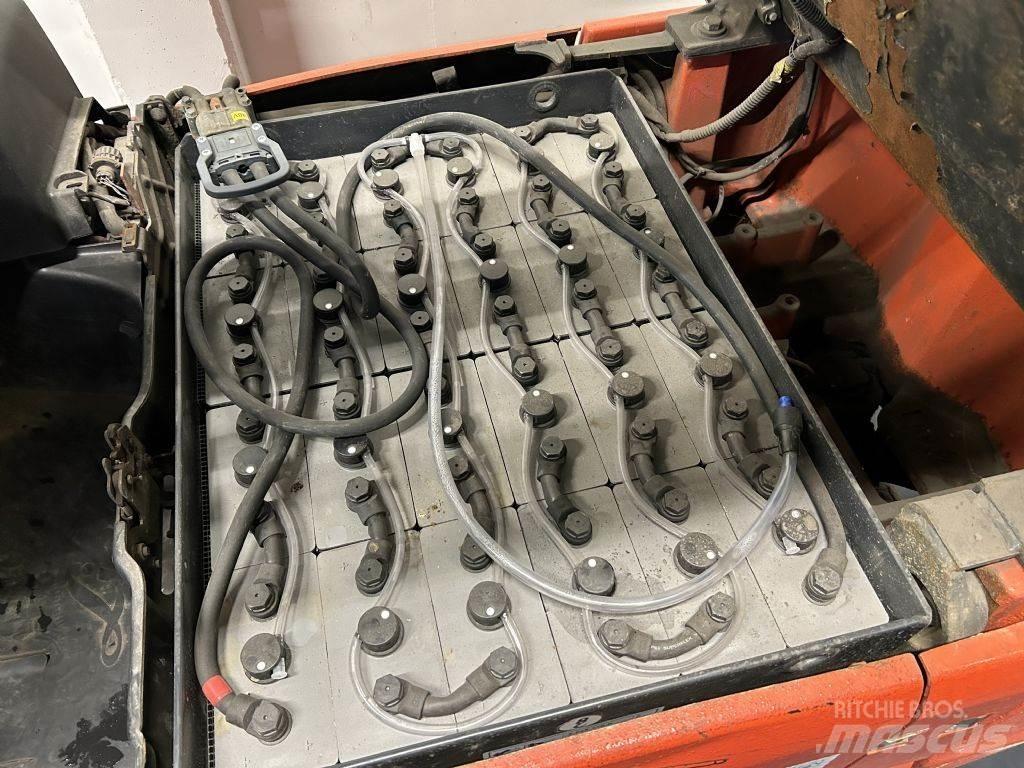 Linde E16H-01 バッテリーフォークリフト