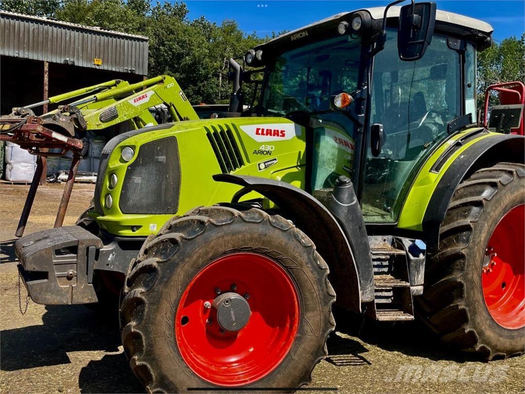 CLAAS ARION 430 トラクター