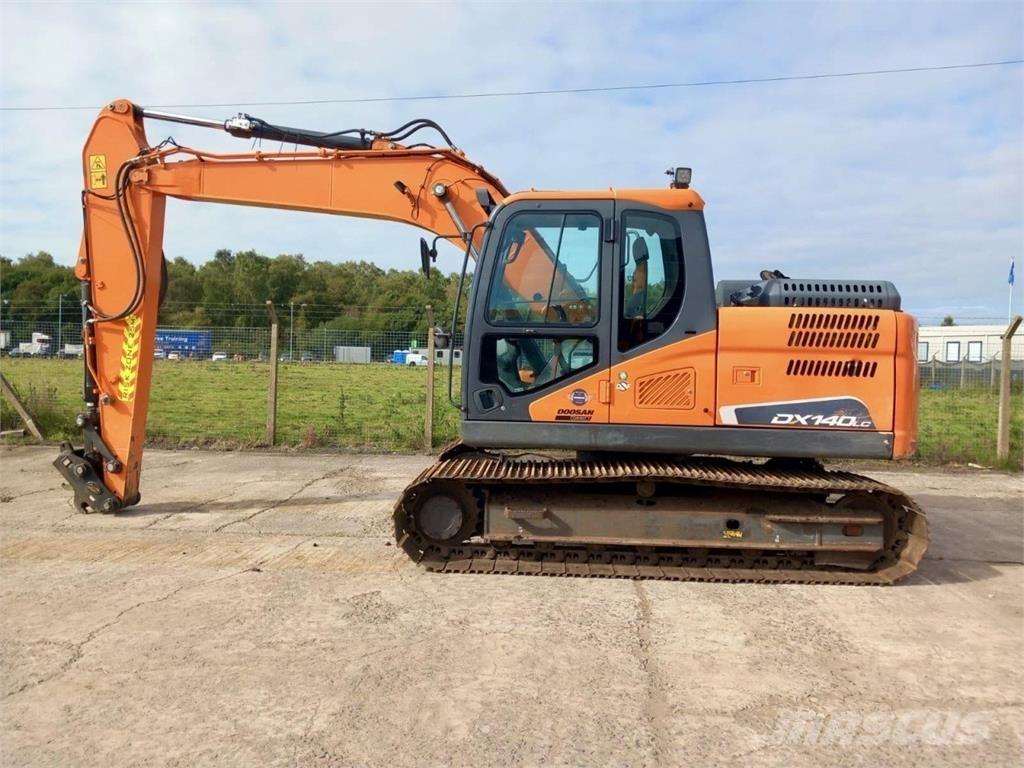 Develon DX140LC-5 農業機械 -　その他