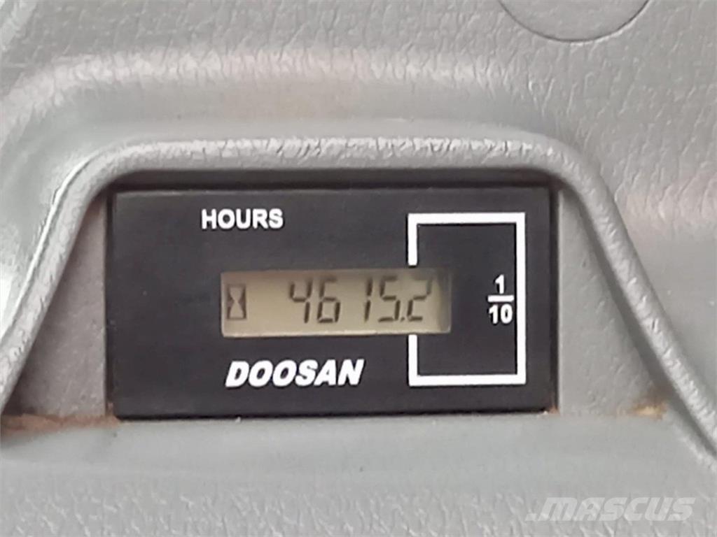 Develon DX140LC-7 農業機械 -　その他