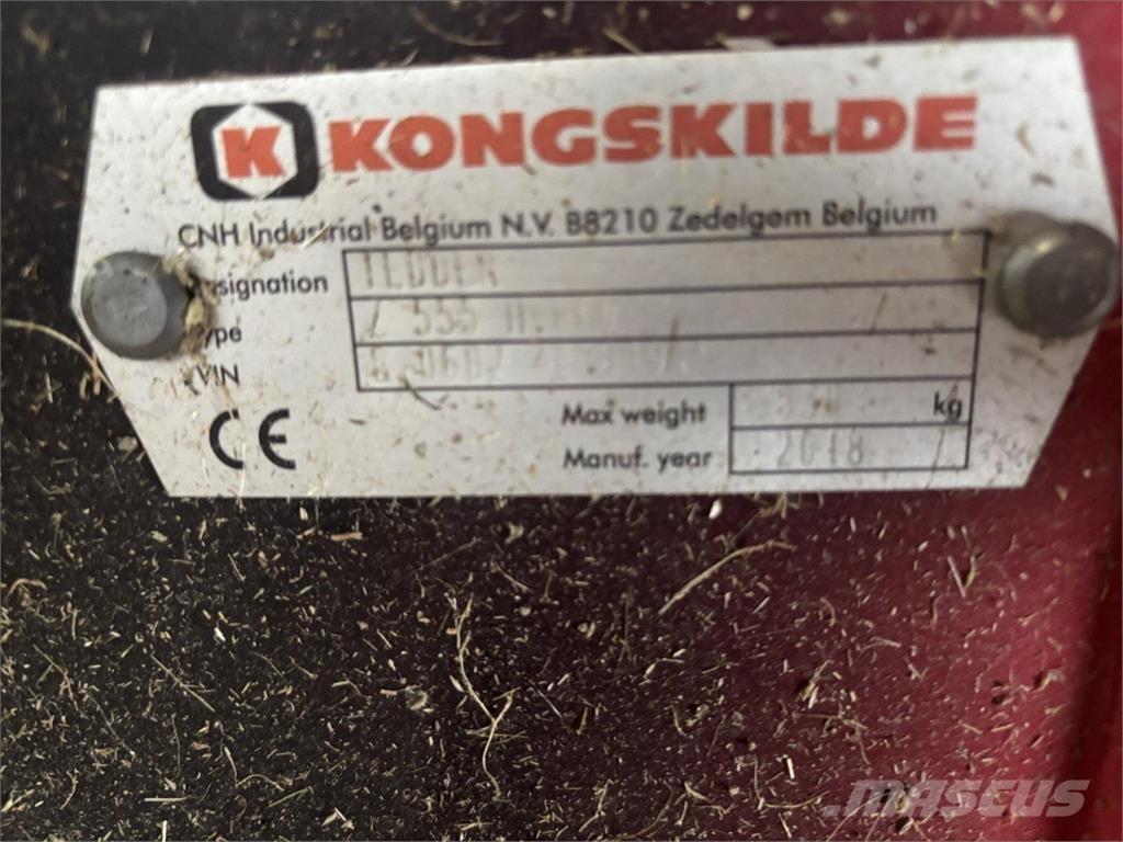 Kongskilde Z555 テッダー・テッダーレーキ