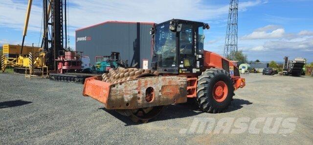 CAT CP 74 Walzenzug / CS その他トラック