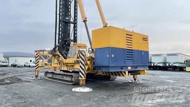 IHC Fundex F12SE その他トラック