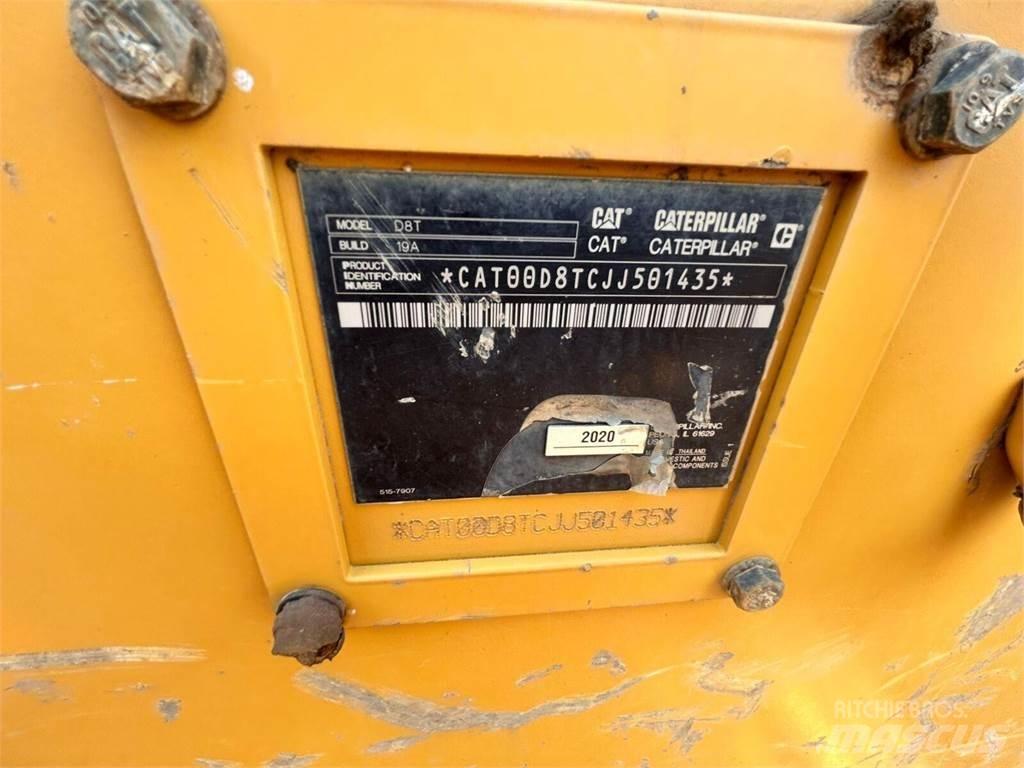 CAT D8T ブルドーザー