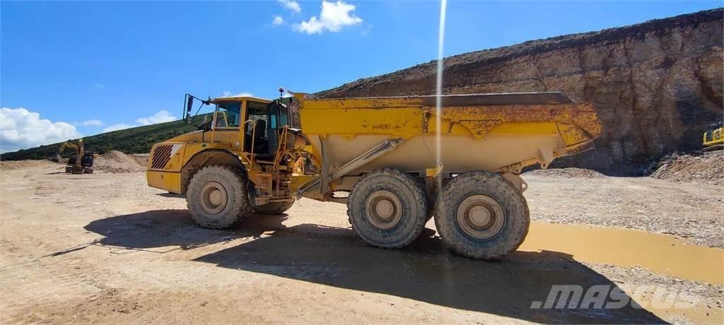 Volvo A35D アーティキュレート式ダンプトラック