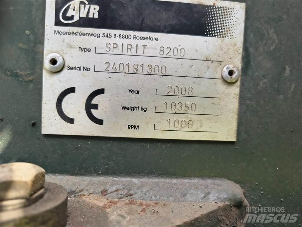 AVR SPIRIT 8200 ジャガイモ収穫機・掘取機