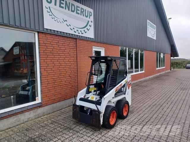 Bobcat S70 ミニローダー