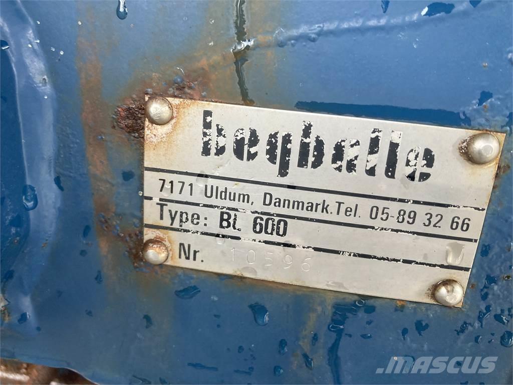 Bogballe BL1000 ブームスプレイヤー