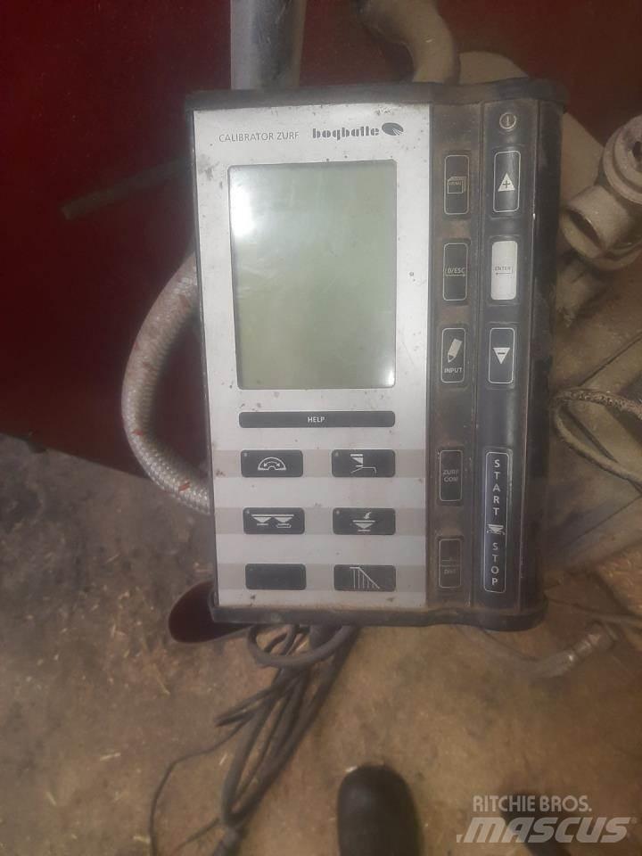 Bogballe M3W QZ ブームスプレイヤー