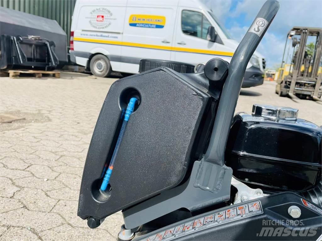 Bomag BP 12/50A W プレートコンパクター