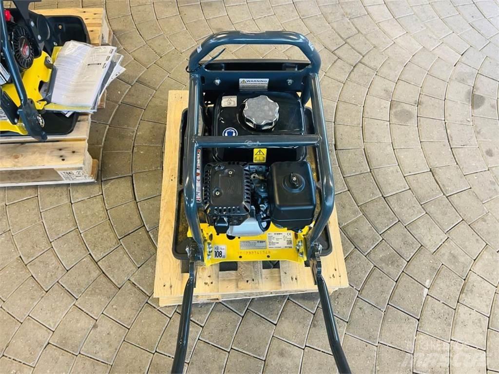Bomag BP 25/50 プレートコンパクター