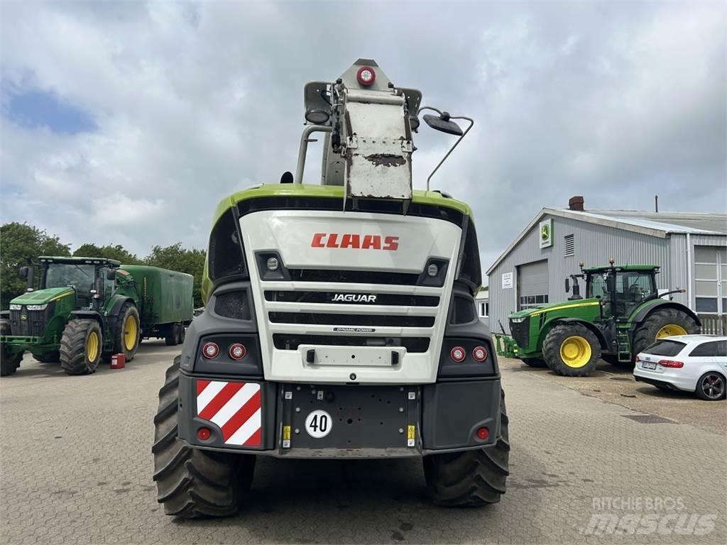 CLAAS JAGUAR 950 フォレージハーベスター