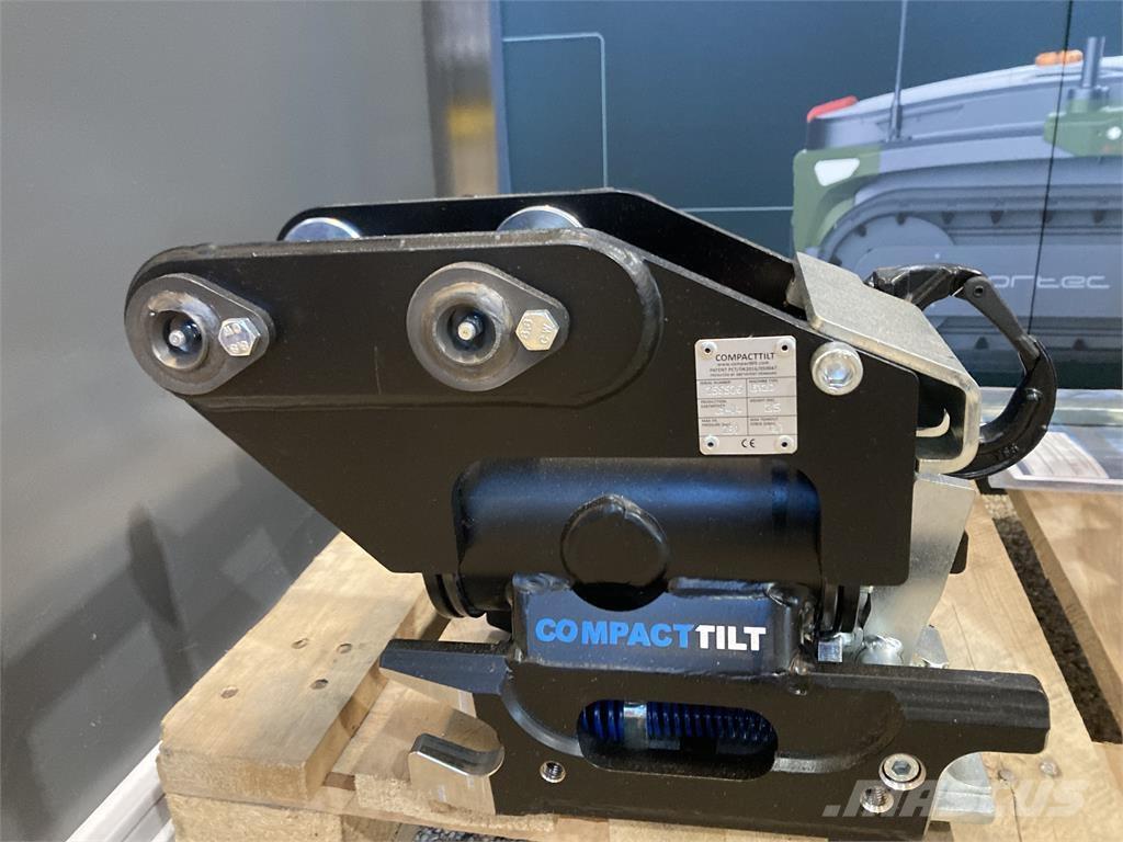  COMPACTTILT ミニ油圧ショベル 7t以下（ミニユンボ・ミニディガー）