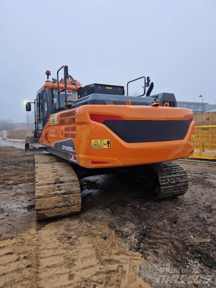 Doosan 255-5 大型油圧ショベル12t以上（パワーショベル・ユンボ）