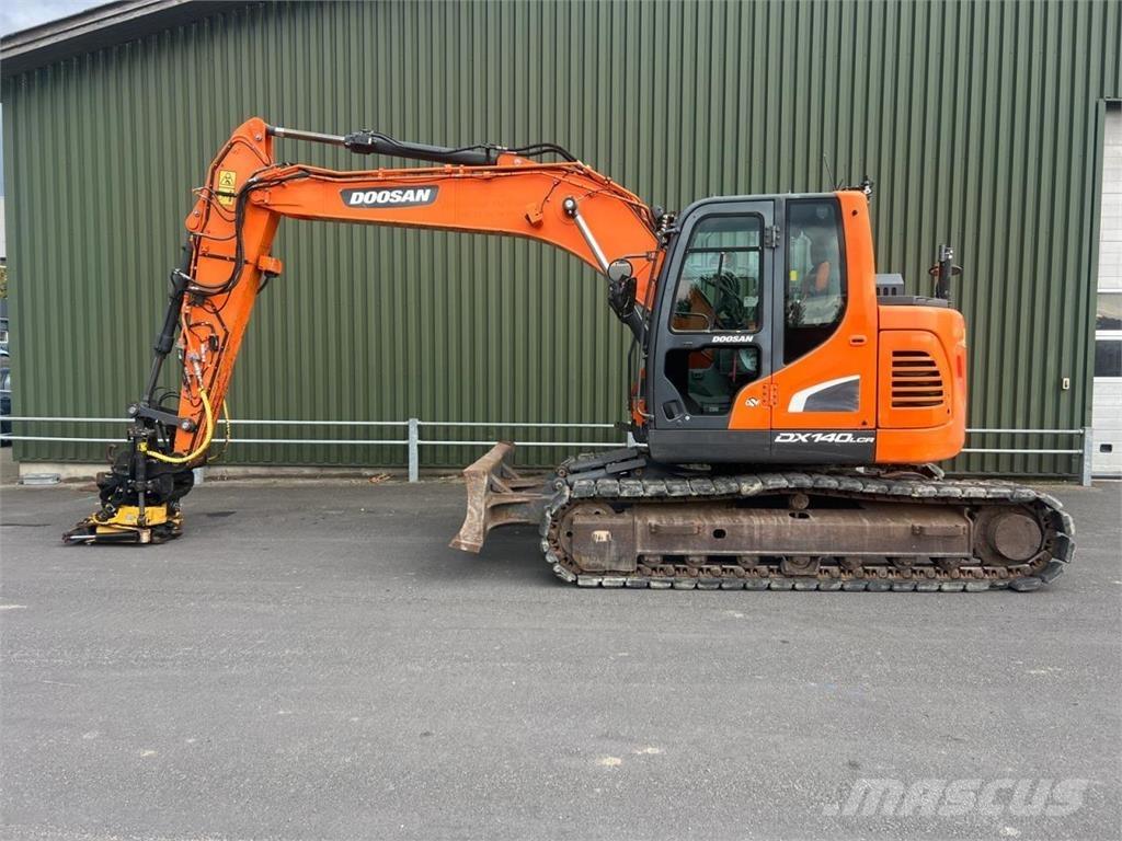 Doosan DX140LCR-5 大型油圧ショベル12t以上（パワーショベル・ユンボ）