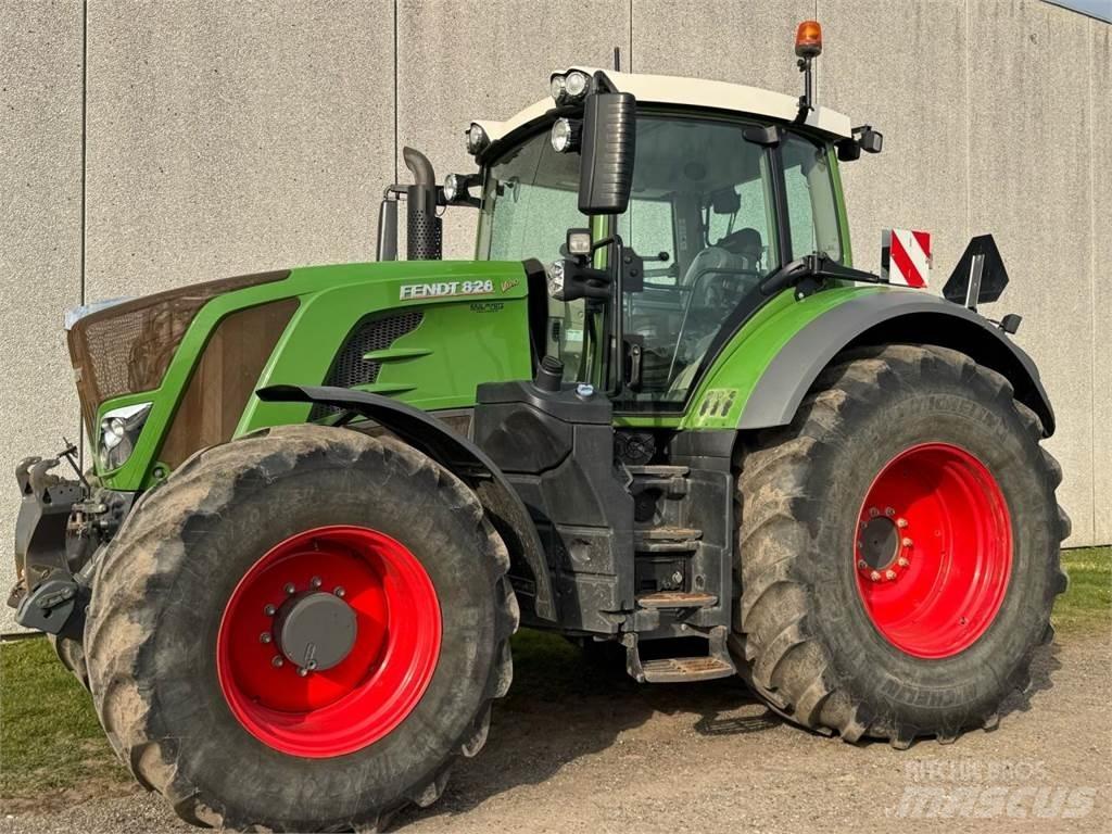Fendt VARIO 828 トラクター