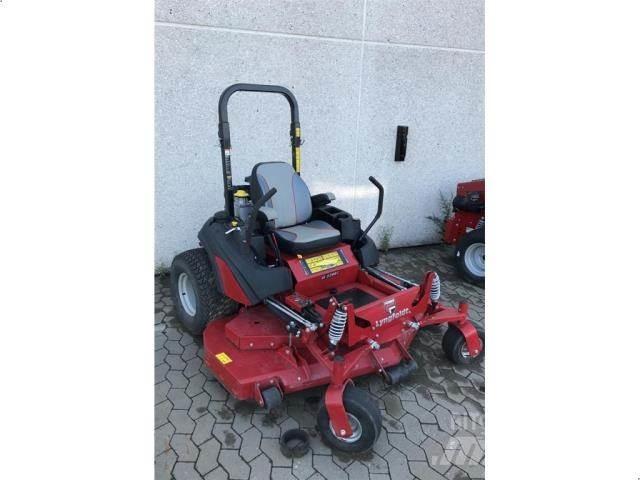 Ferris ZT 3200 コンパクトトラクター