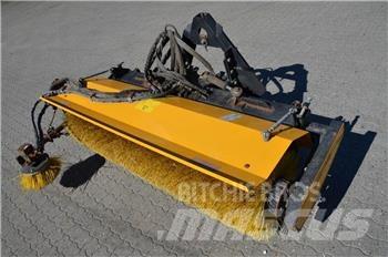 GMR 2000 路面清掃機