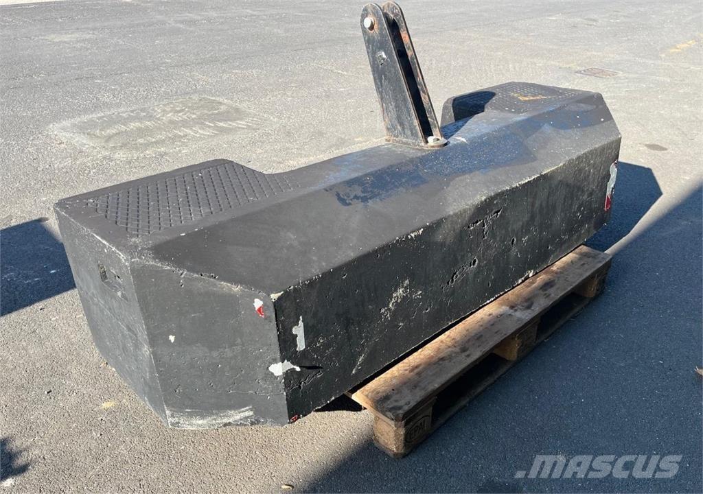 Hauer 1000 KG. ウエイト（フロント）