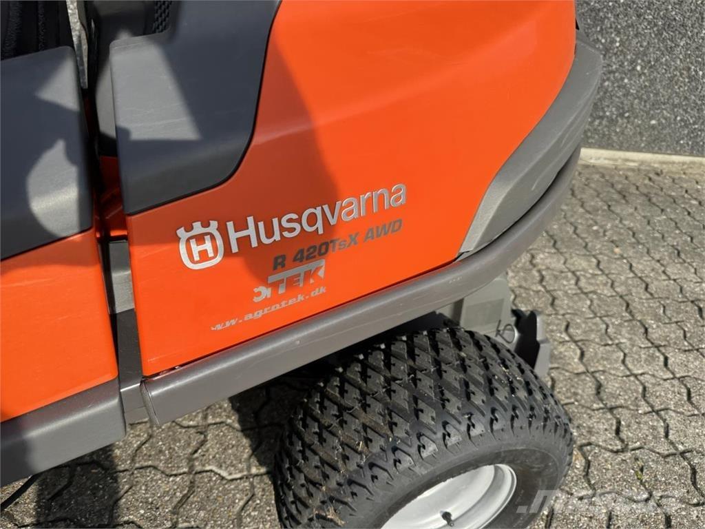 Husqvarna 405X コンパクトトラクター