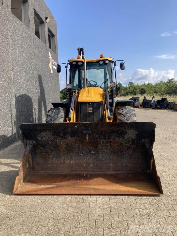 JCB 4CX バックホーローダー