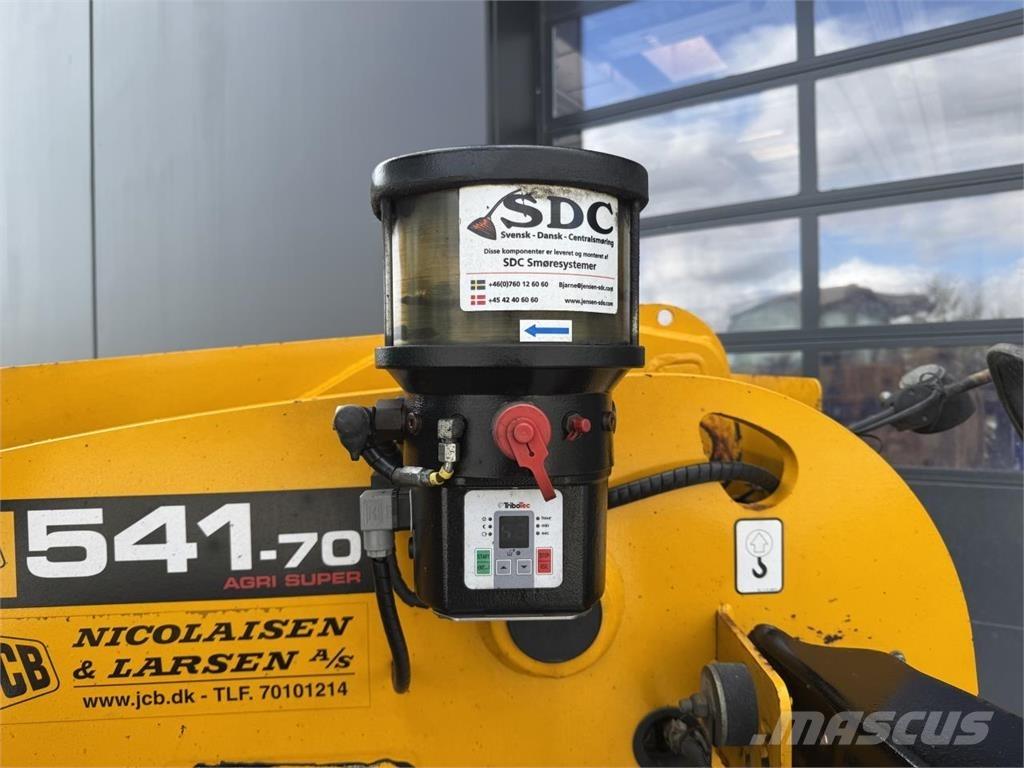 JCB 541.70 テレスコーピックハンドラー