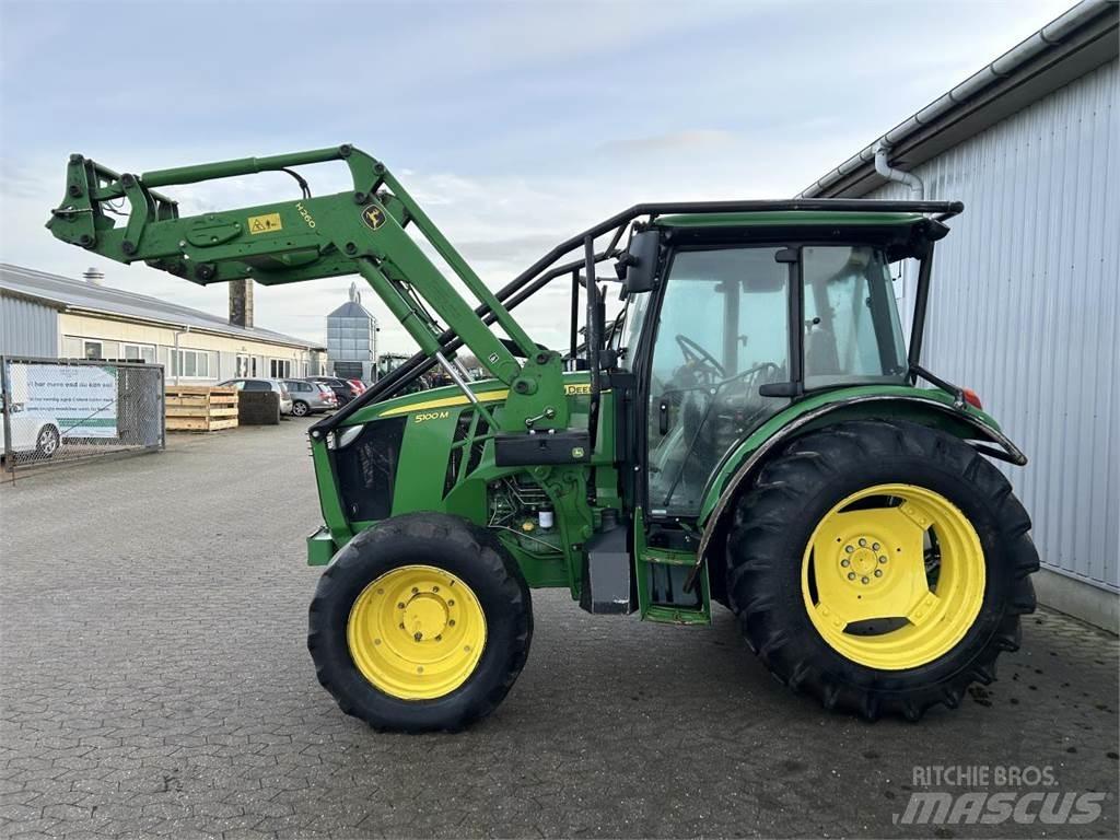 John Deere 5100M トラクター