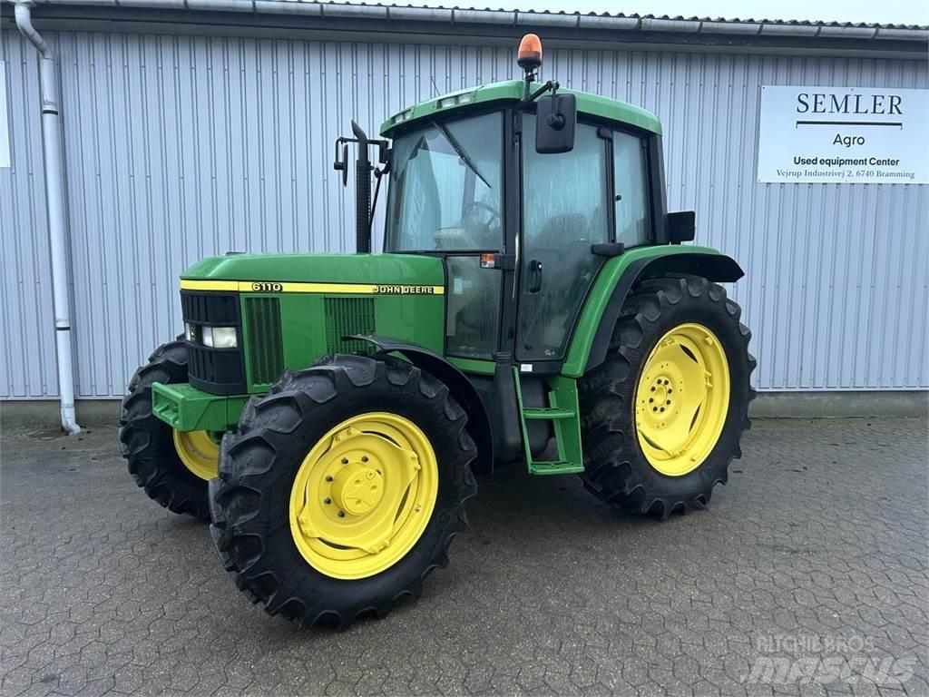 John Deere 6110 トラクター