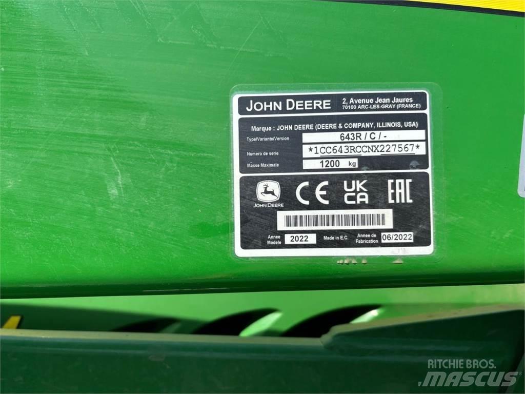John Deere 6155M トラクター