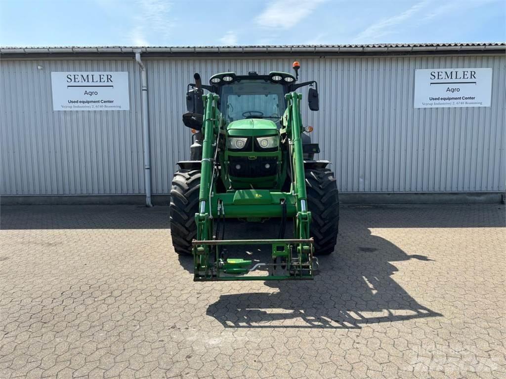 John Deere 6155M トラクター