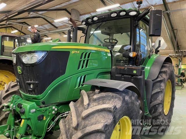 John Deere 6175R トラクター